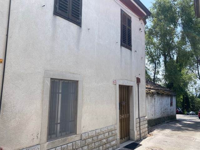 casa indipendente in vendita a Trieste in zona Contovello