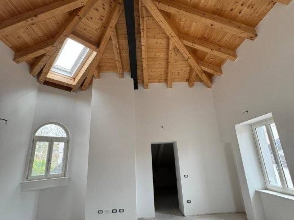 appartamento in vendita a Trieste in zona Cologna