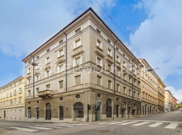 appartamento in vendita a Trieste