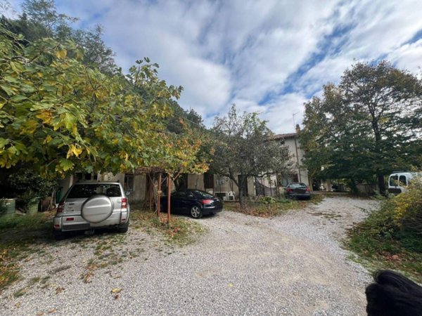 casa indipendente in vendita a Trieste in zona Gretta