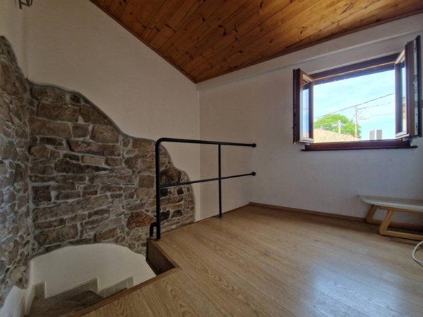 casa indipendente in vendita a Trieste in zona Opicina