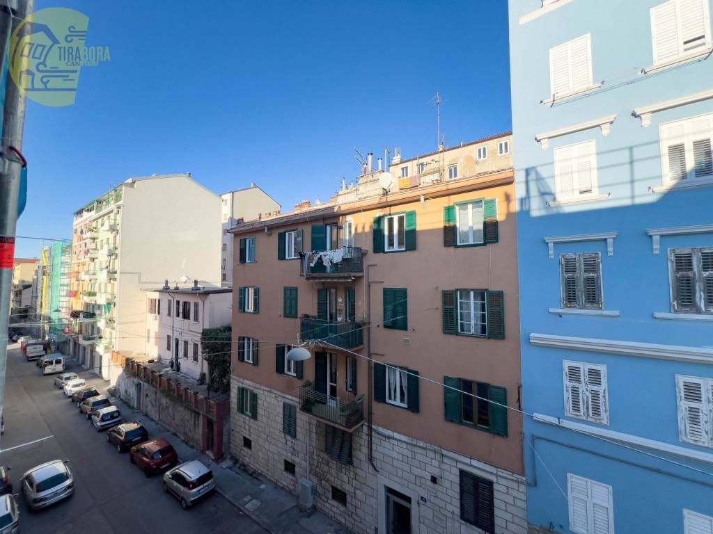 appartamento in vendita a Trieste in zona San Giacomo