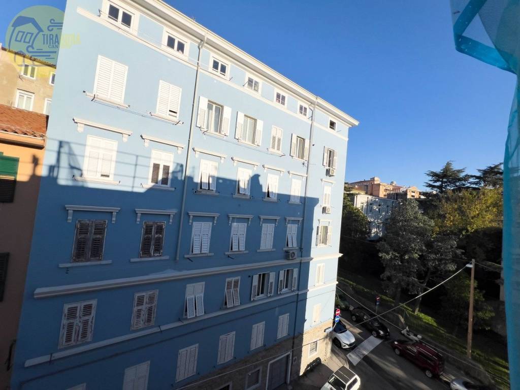 appartamento in vendita a Trieste in zona San Giacomo