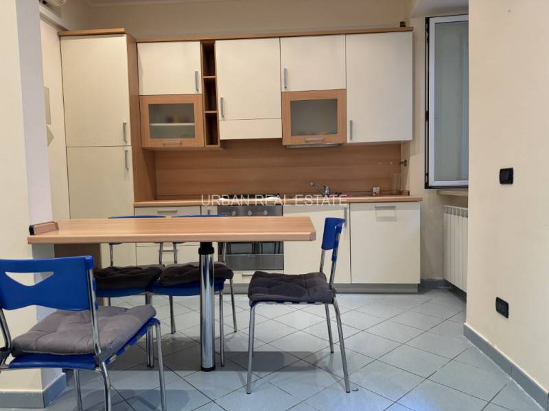 appartamento in vendita a Trieste in zona Barriera vecchia