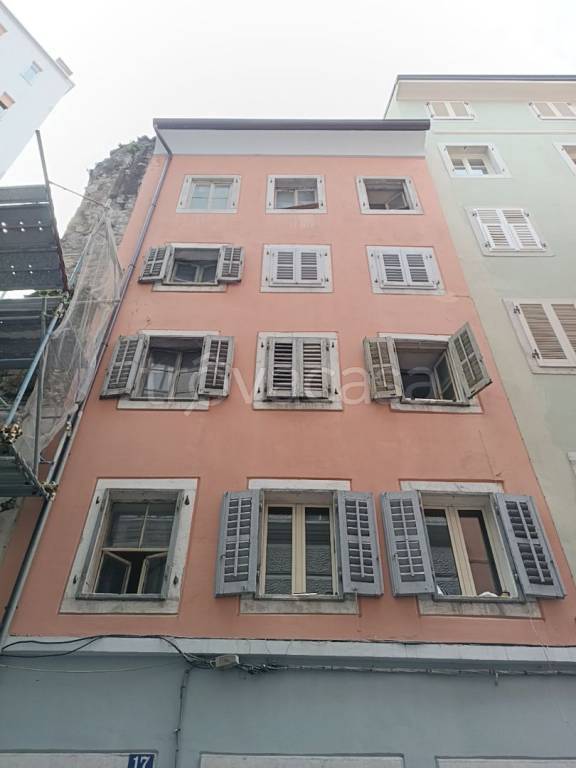 appartamento in vendita a Trieste