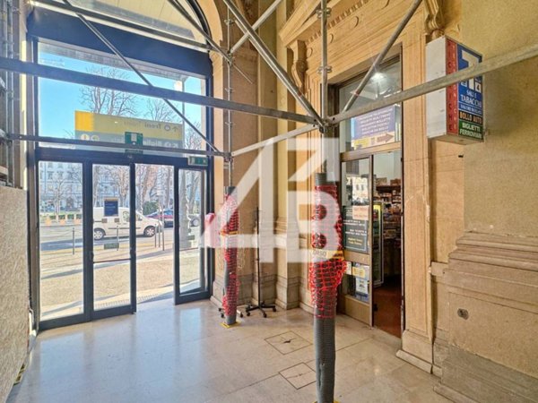negozio in vendita a Trieste in zona Gretta