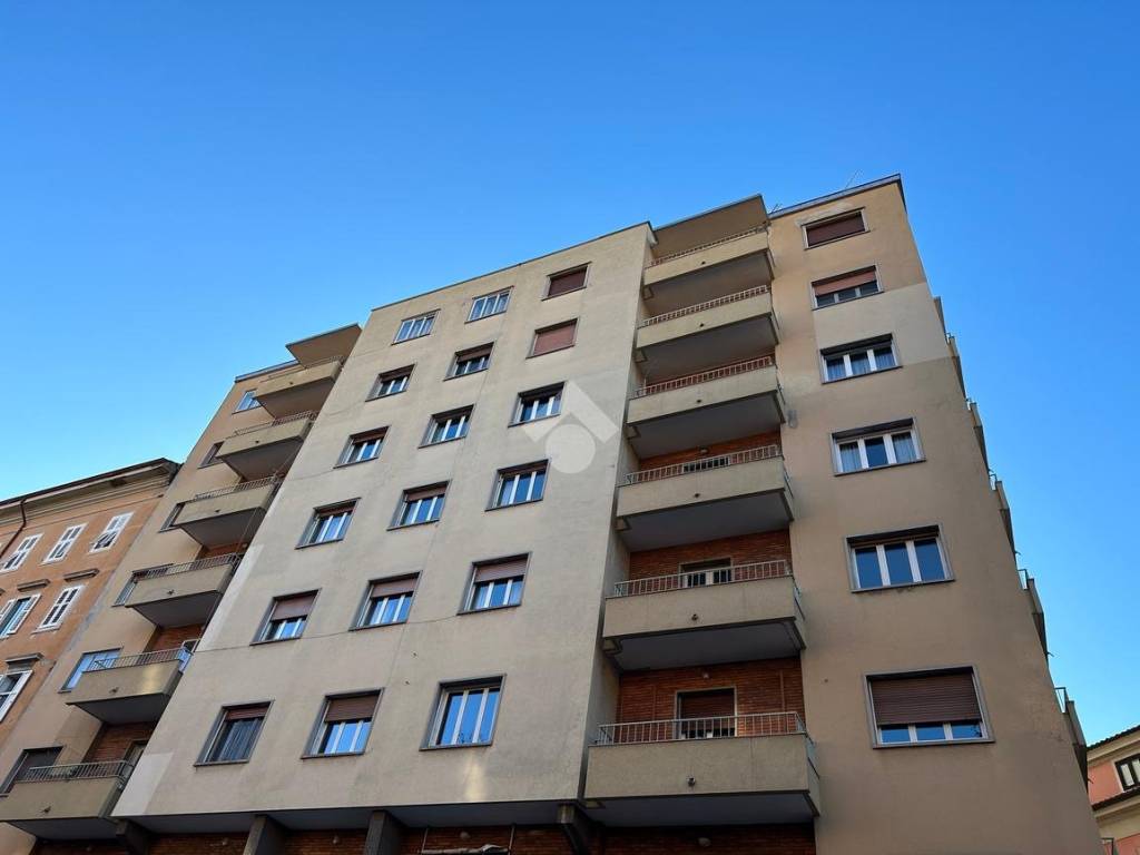 appartamento in vendita a Trieste in zona Barriera vecchia