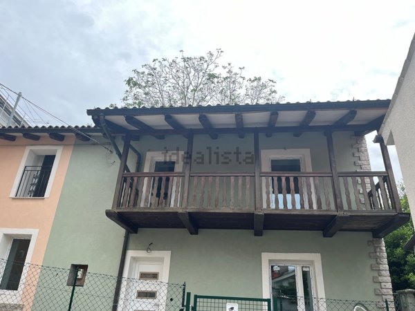 appartamento in vendita a Trieste in zona San Giacomo