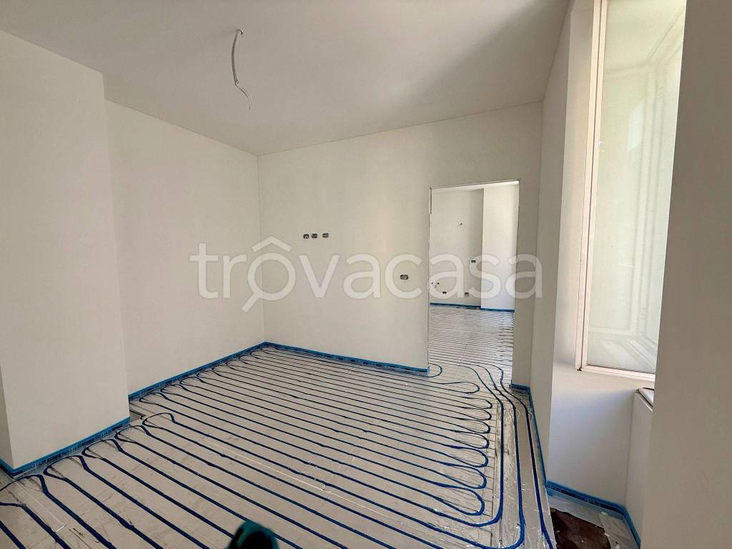 appartamento in vendita a Trieste in zona Borgo Teresiano