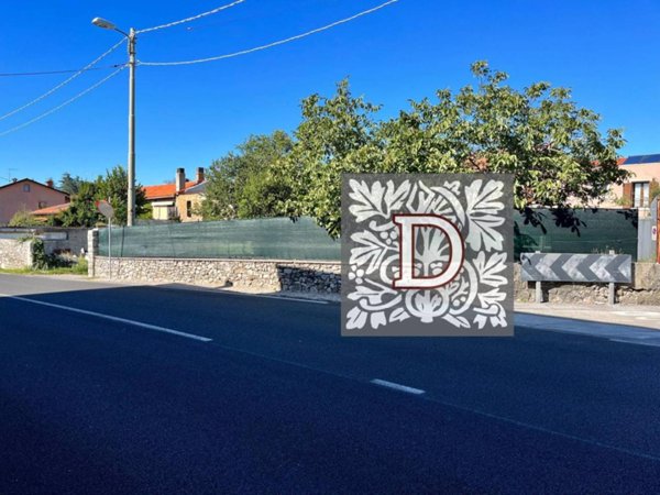 casa indipendente in vendita a Trieste in zona Opicina