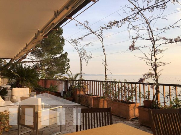 casa indipendente in vendita a Trieste in zona Santa Croce