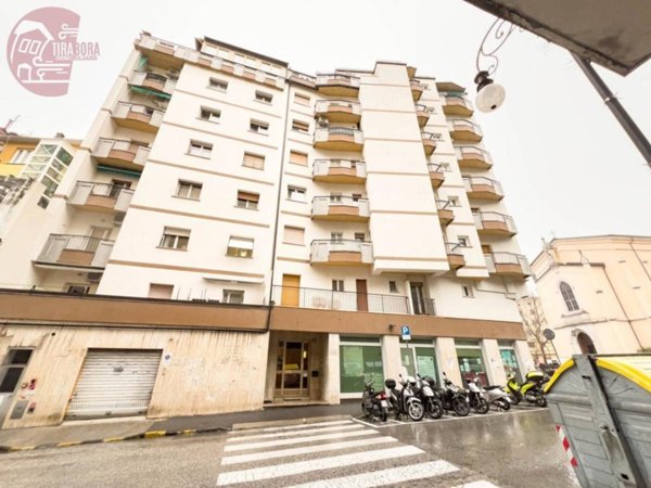 appartamento in vendita a Trieste in zona Roiano