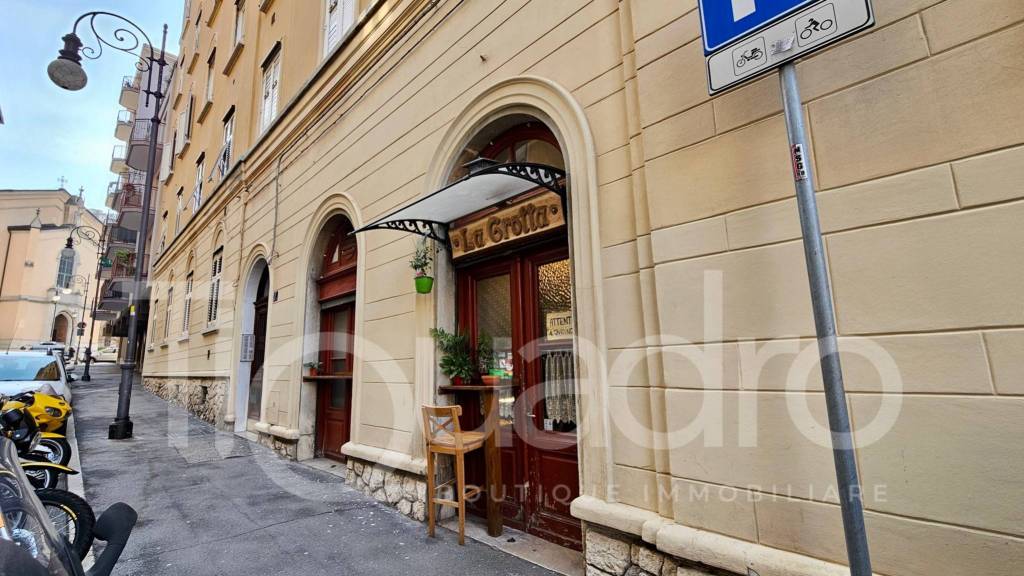 quadrivano in vendita a Trieste in zona Roiano