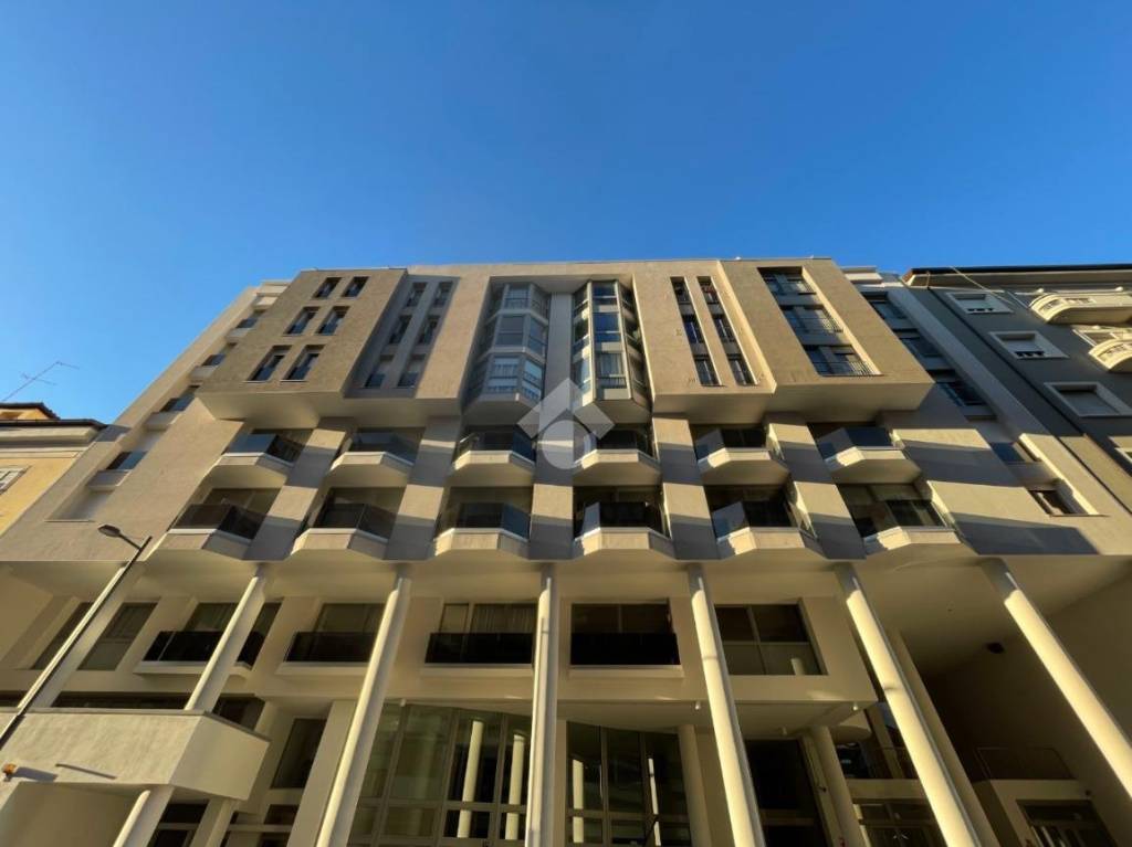 ufficio in vendita a Trieste in zona Scorcola