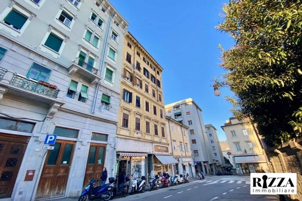 appartamento in vendita a Trieste in zona San Giacomo
