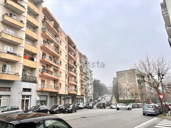 locale commerciale in vendita a Trieste in zona Servola