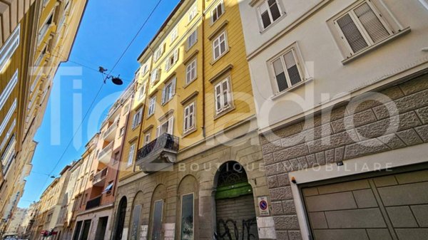 appartamento in vendita a Trieste in zona Città Vecchia