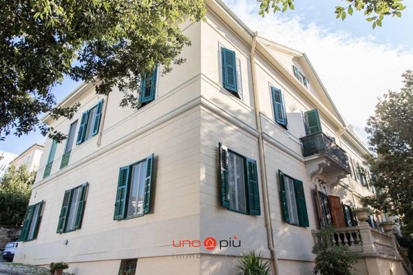 casa indipendente in vendita a Trieste in zona Chiadino
