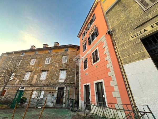 locale commerciale in vendita a Trieste