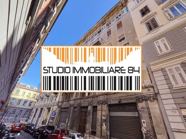 appartamento in vendita a Trieste in zona Città Vecchia