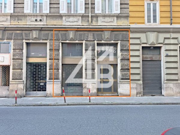 negozio in vendita a Trieste in zona Gretta