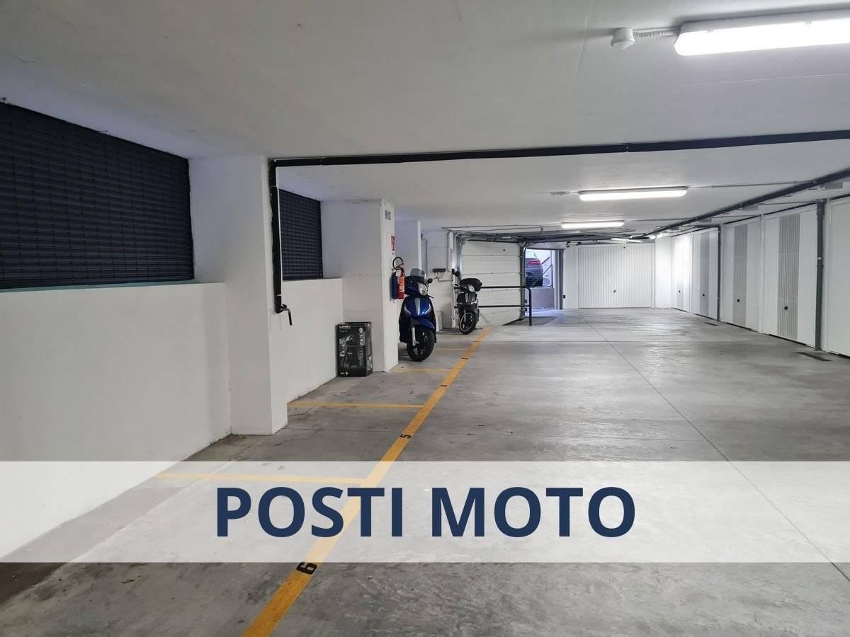negozio in vendita a Trieste in zona Chiadino