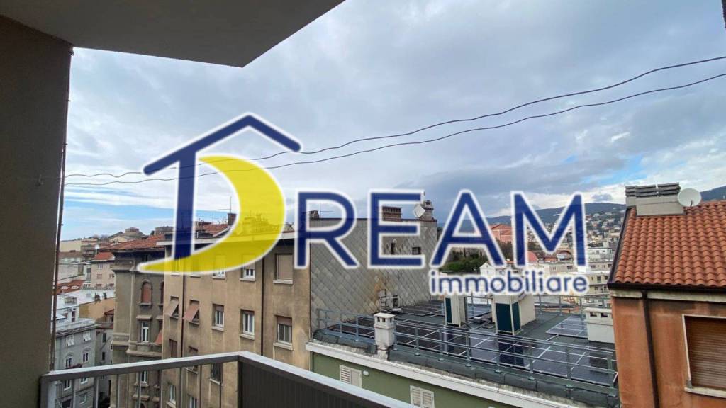 appartamento in vendita a Trieste in zona San Giacomo