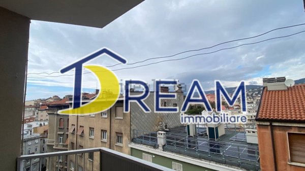 appartamento in vendita a Trieste in zona San Giacomo