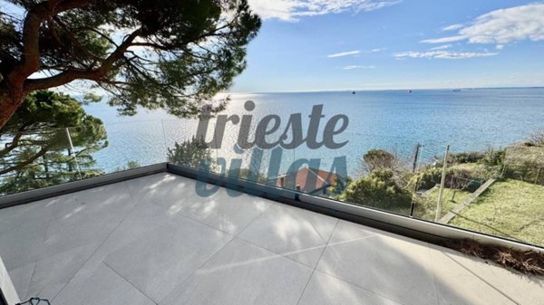 casa indipendente in vendita a Trieste in zona Santa Croce
