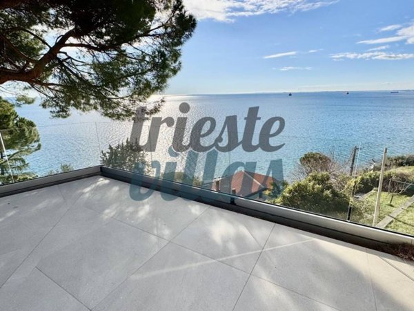 casa indipendente in vendita a Trieste in zona Santa Croce