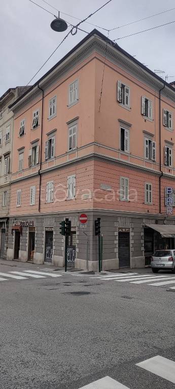appartamento in vendita a Trieste
