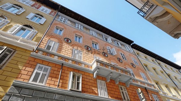 appartamento in vendita a Trieste in zona Barriera vecchia