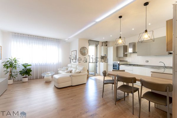 appartamento in vendita a Trieste in zona Barriera vecchia