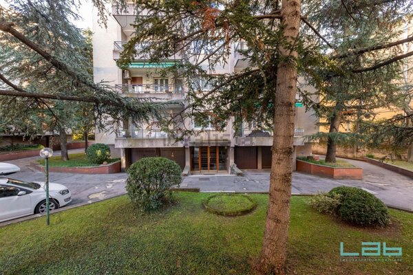 appartamento in vendita a Trieste in zona San Vito