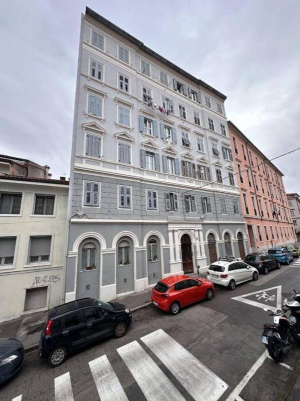 appartamento in vendita a Trieste in zona San Giacomo