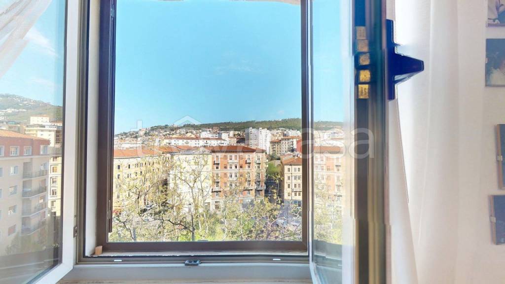 appartamento in vendita a Trieste in zona Cologna
