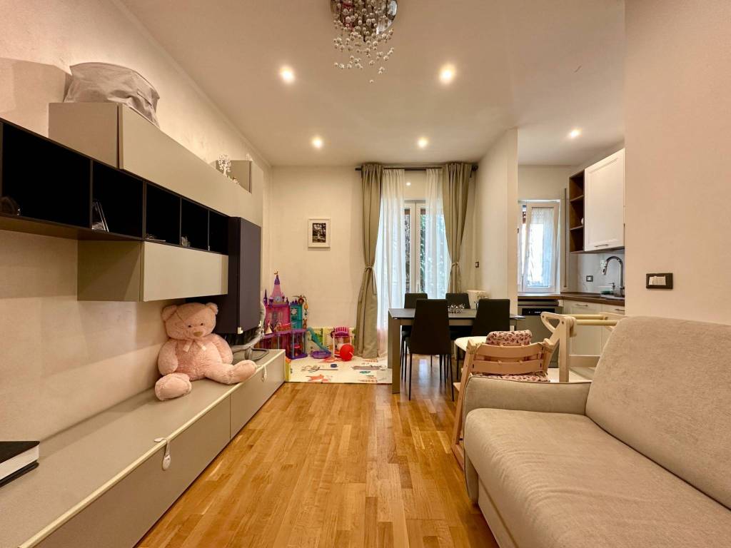 appartamento in vendita a Trieste in zona Guardiella