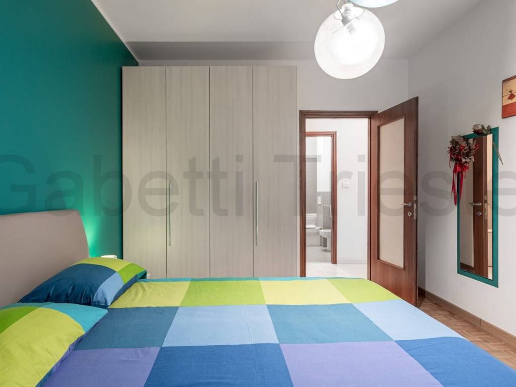 appartamento in vendita a Trieste in zona San Giacomo