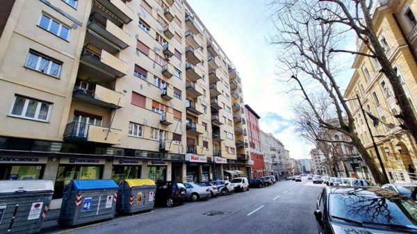 appartamento in vendita a Trieste in zona Città Vecchia