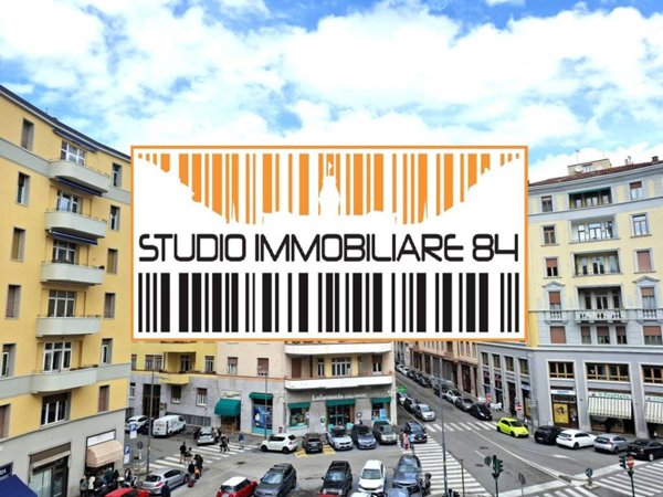 appartamento in vendita a Trieste in zona Borgo Teresiano