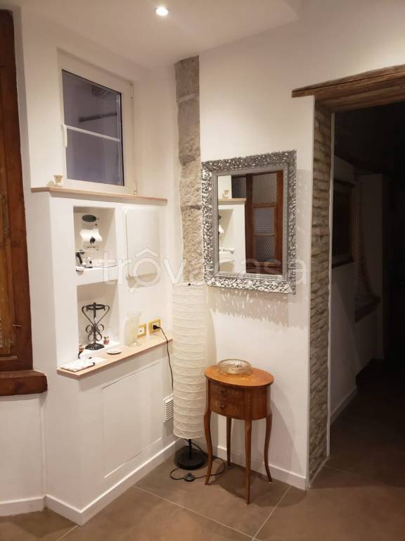 appartamento in vendita a Trieste in zona Borgo Teresiano
