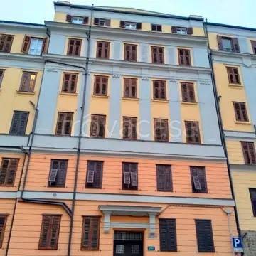 appartamento in vendita a Trieste in zona Campi Elisi