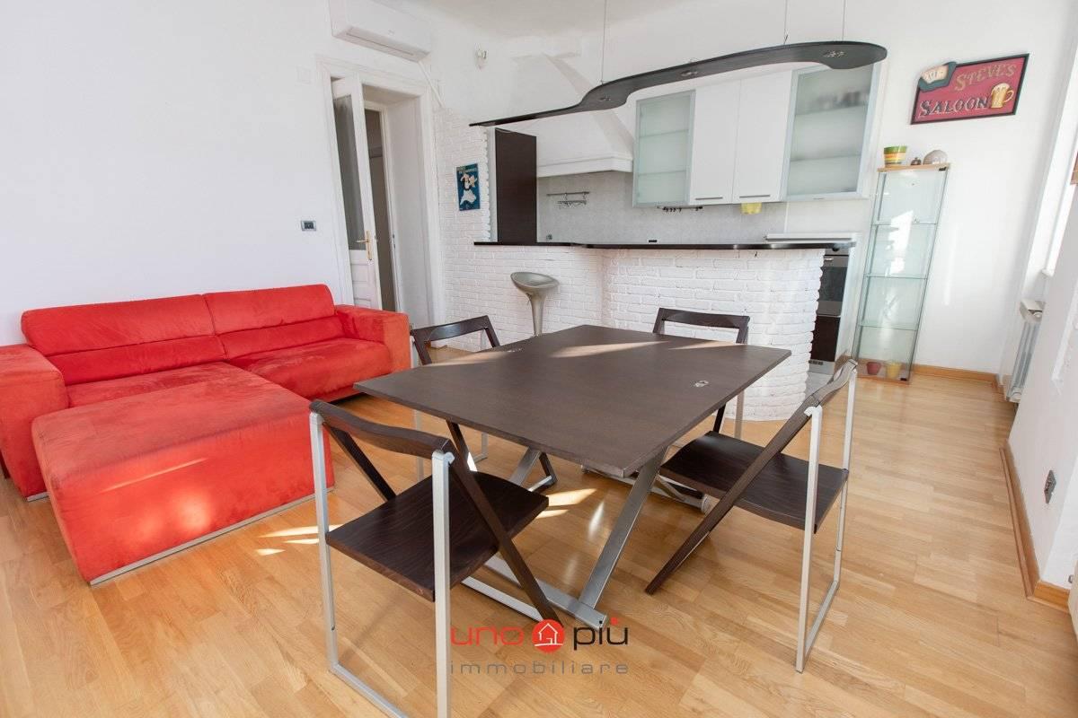 appartamento in vendita a Trieste in zona San Giacomo