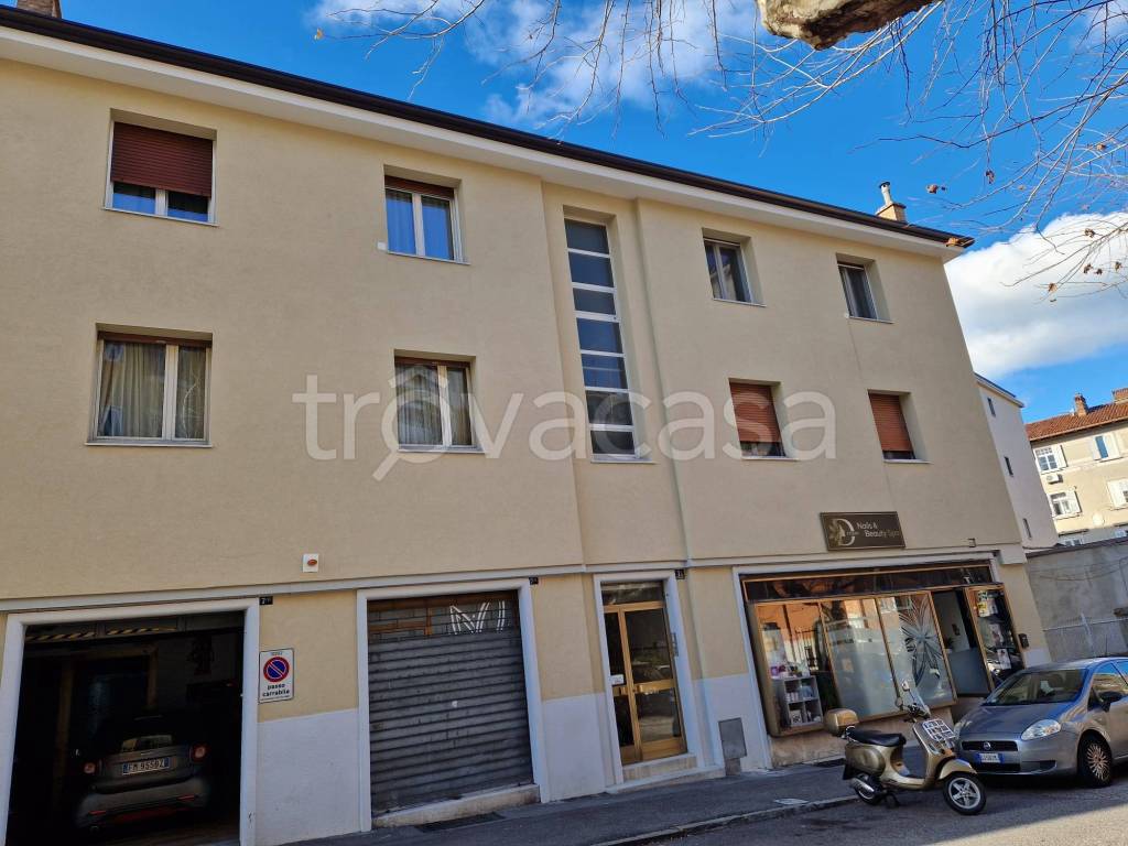 appartamento in vendita a Trieste in zona Chiarbola