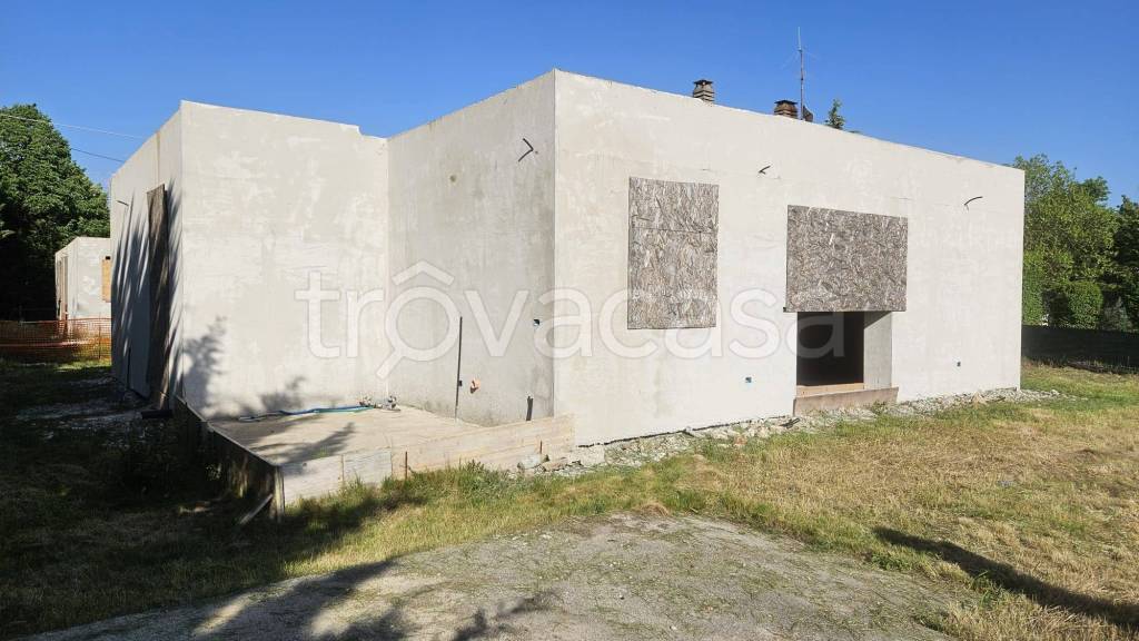 casa indipendente in vendita a Trieste in zona Trebiciano