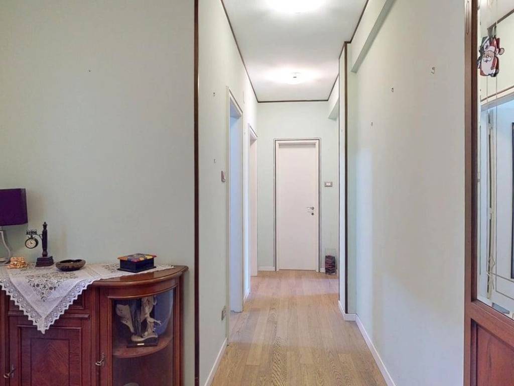 appartamento in vendita a Trieste in zona San Giacomo