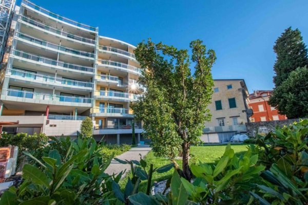 negozio in vendita a Trieste in zona San Vito