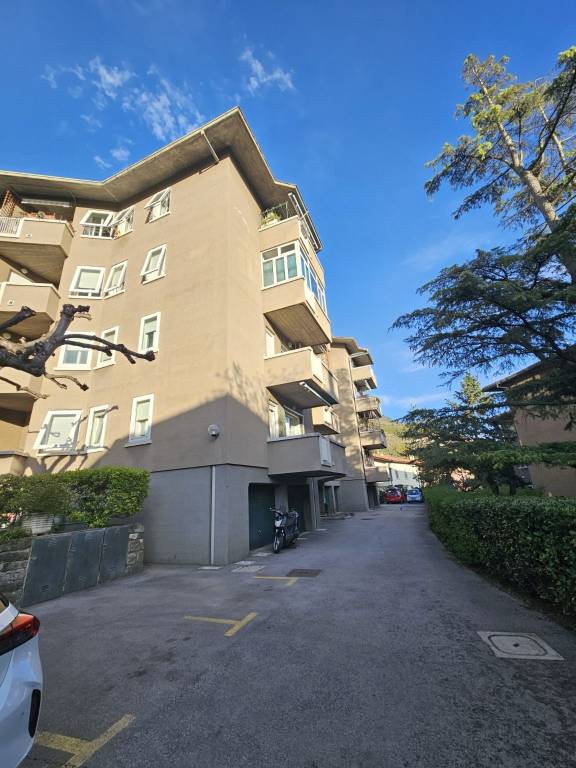 appartamento in vendita a Trieste