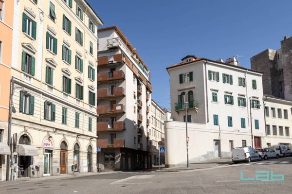 appartamento in vendita a Trieste in zona San Giacomo
