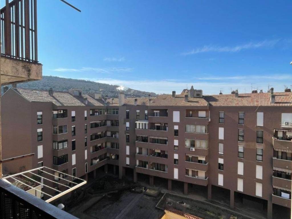 appartamento in vendita a Trieste in zona Cologna